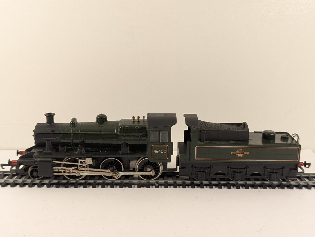 Hornby Railways OO Gauge Ivatt Class 2 2-6-0 Poor Runner Boxed