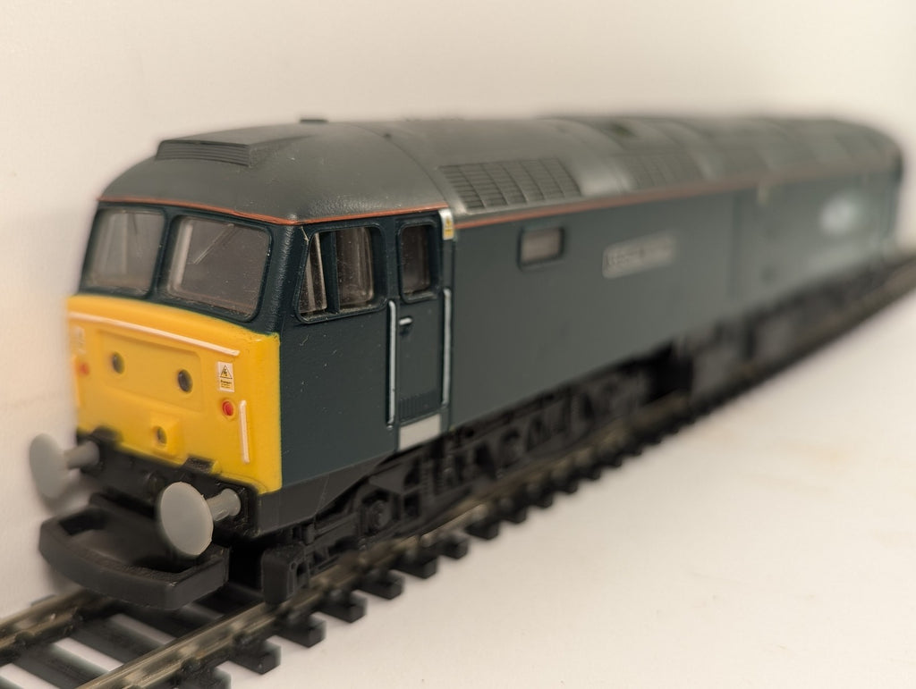 Lima OO Gauge Class 47 Diesel Locomotive 47813 Great Western Trains green