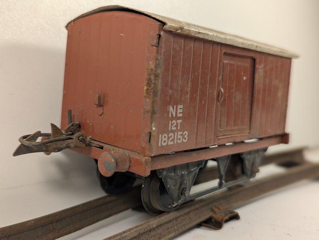 Hornby O Gauge No. 1 Goods Van Goods Wagon 182153 NE Brown