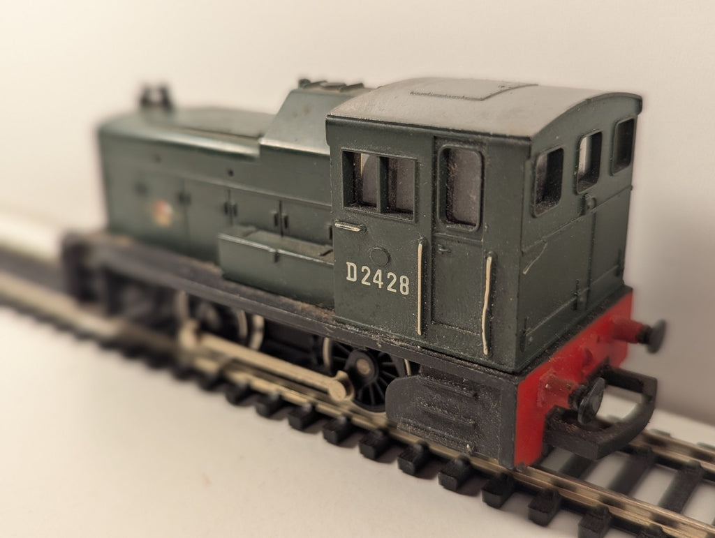 Hornby R875 OO Gauge Class 06 Shunter D2428 BR Green