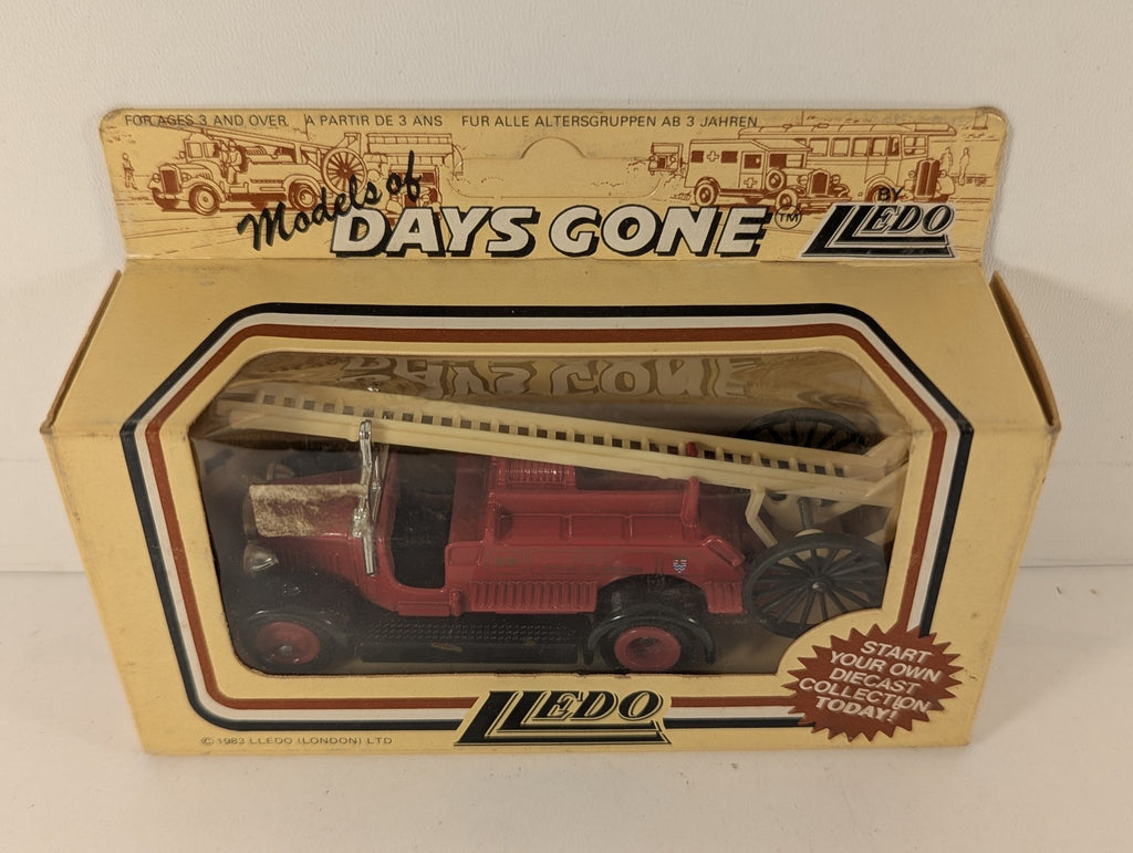 Lledo 1930 Dennis Fire Engine Die-cast Model 52 L.C.C. London Fire Brigade 12