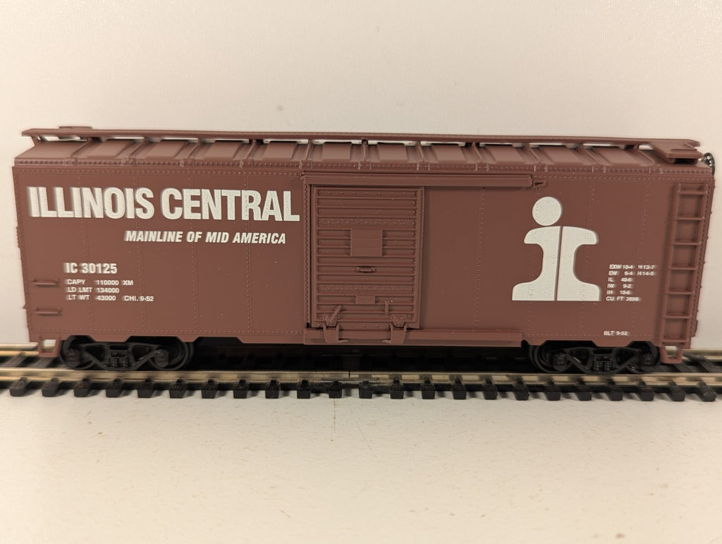Athearn HO Gauge 40ft Box Car Boxcar IC 30125 Illinois Central 1207
