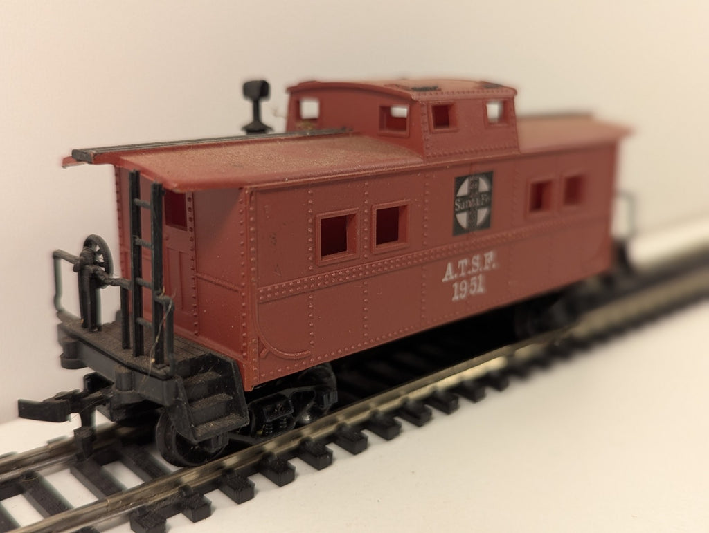 Life-Like HO Santa Fe Caboose ATSF 1951