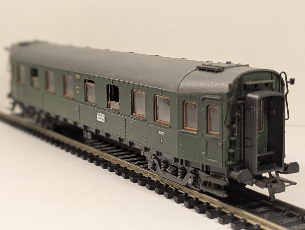 Roco 4291 HO Gauge DB Passenger Coach