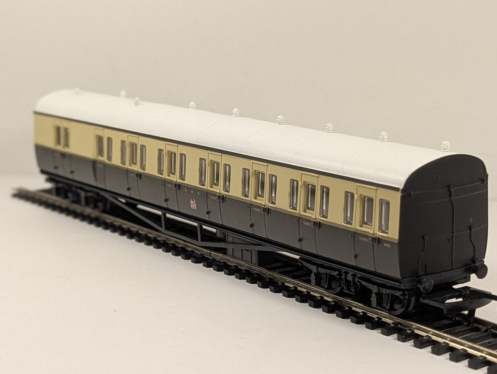 Hornby OO Gauge GWR Brake Third Coach Passenger Coach 6900