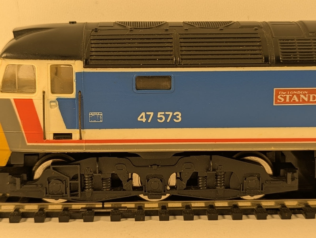 Hornby OO Gauge Class 47 'The London Standard' Diesel Locomotive 47 573