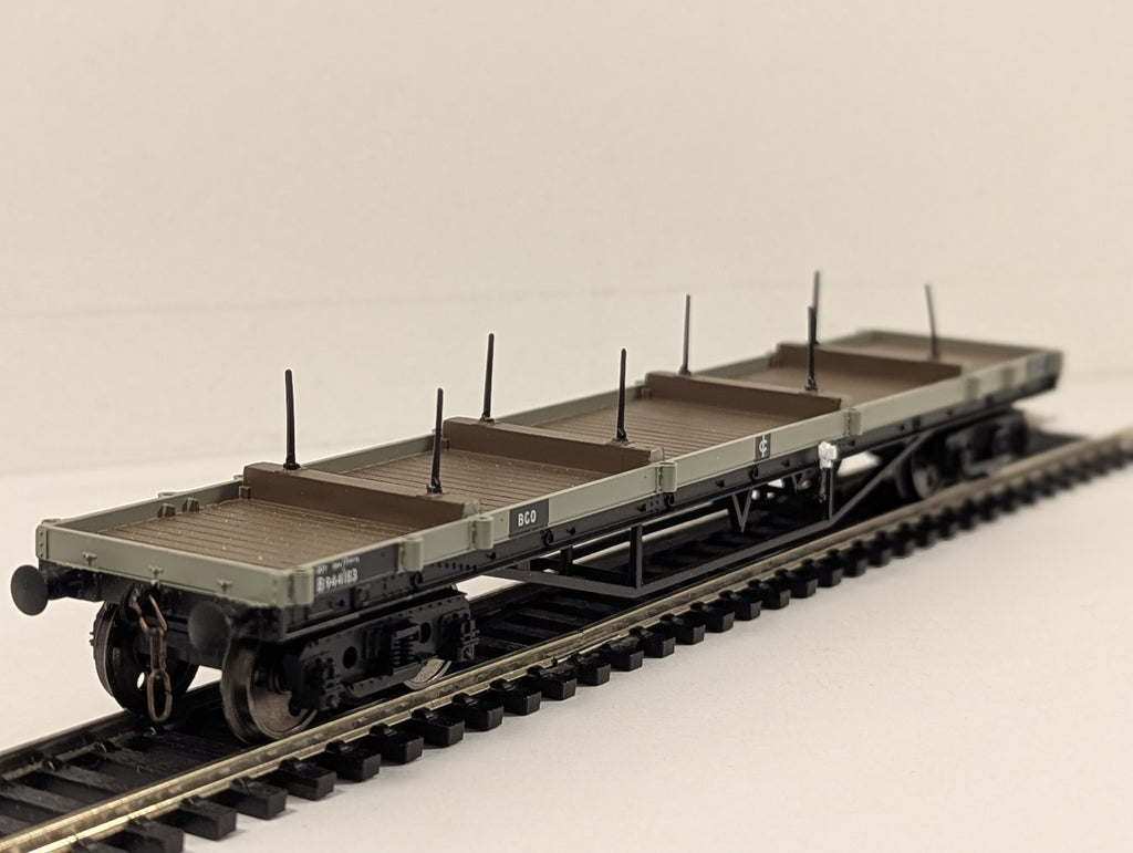 Bachmann OO Gauge BR Bogie Bolster C Wagon Goods Wagon B944183 BR Grey