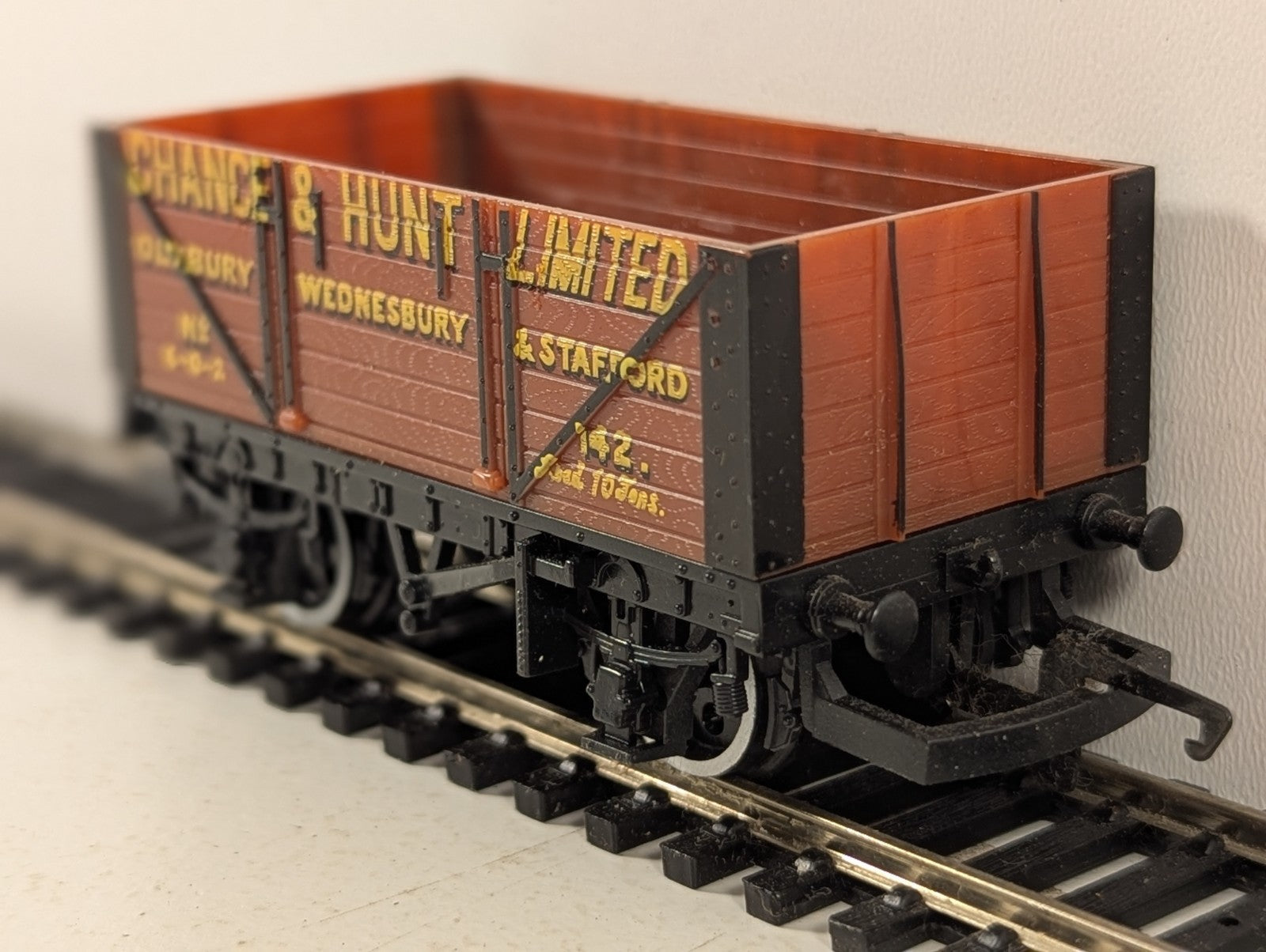 Hornby OO Gauge Chance & Hunt Open Wagon Goods Wagon 142 R.206