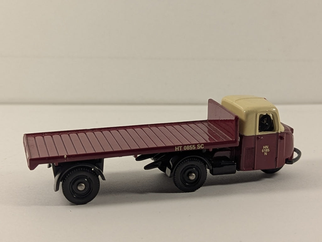 Lledo OO Gauge Scammell Scarab Flatbed Die-cast Vehicle HN 6185 N