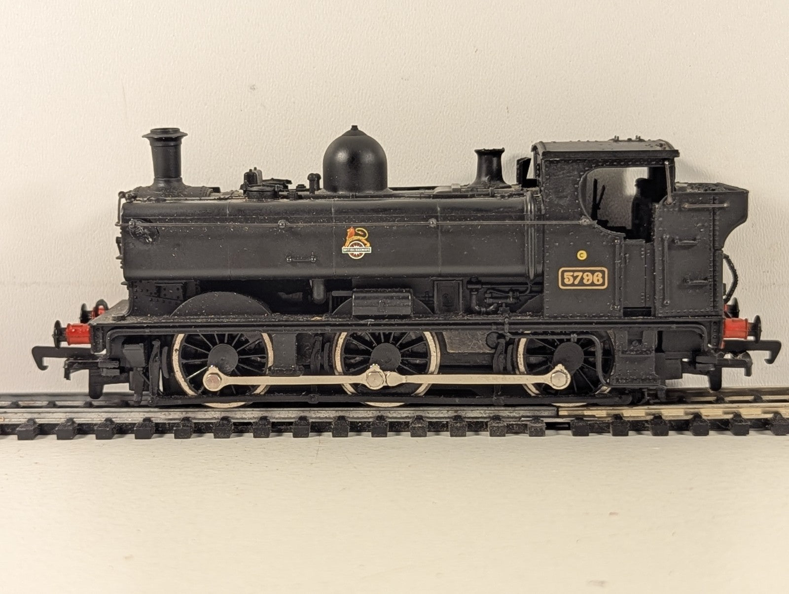 Bachmann OO Gauge BR Class 57xx 0-6-0PT Pannier Tank Locomotive - Spares/Repairs