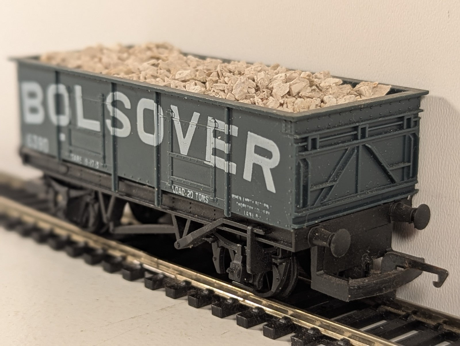 Hornby OO Gauge 20 Ton Steel Mineral Wagon Goods Wagon 6390 Bolsolver