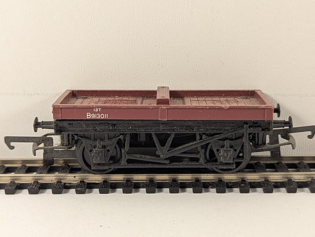Tri-ang OO Gauge BR Conflat Wagon Rolling Stock B913011 BR Bauxite R.14