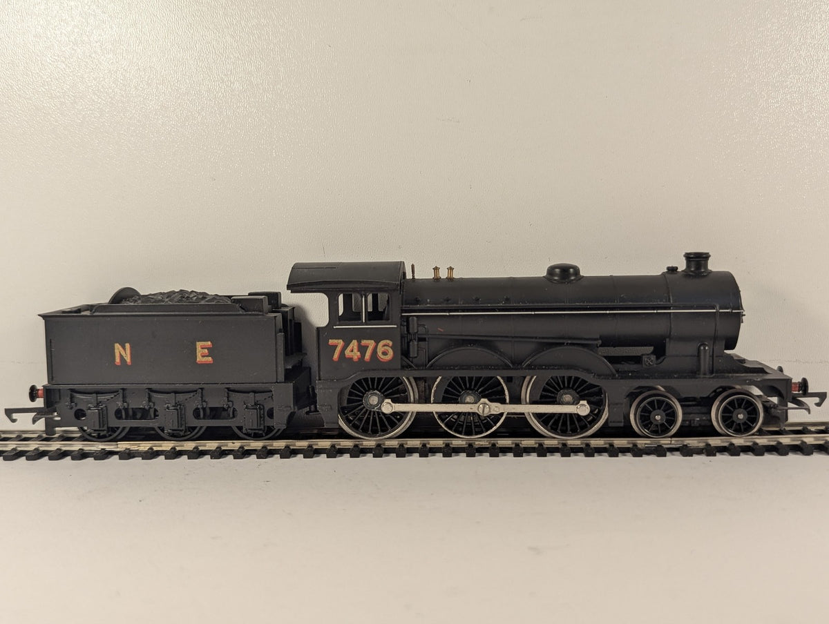 Hornby OO Gauge Class B12 Steam Locomotive 7476 NE Black R150 Spares or Repair