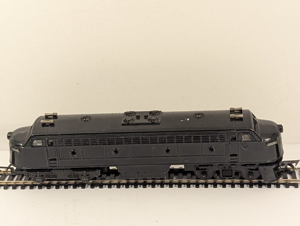 Tri-ang Railways R159 Double-Ended Diesel Locomotive OO Gauge - Repainted