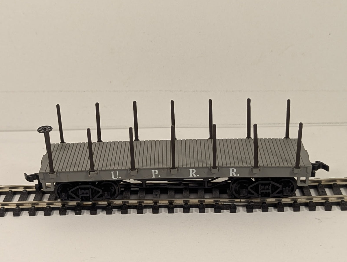 Bachmann HO Scale 34' Old Time Flat Car Union Pacific 72401