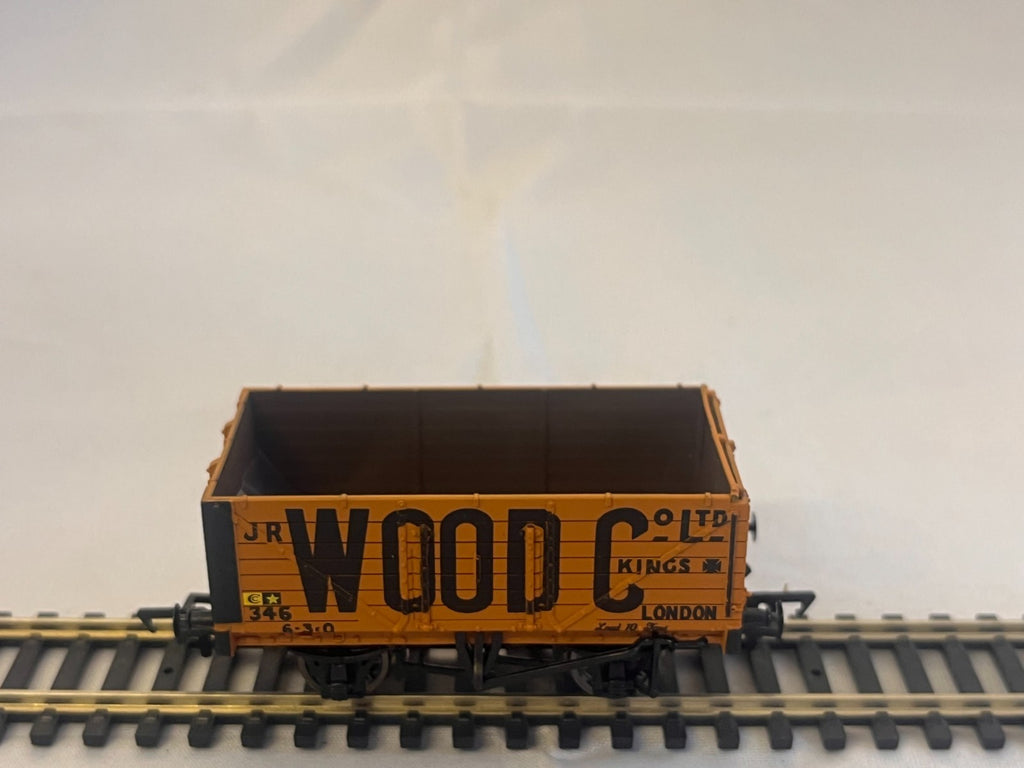 Bachmann Branchline OO Gauge J.R. Wood & Co Ltd 5 Plank Wagon