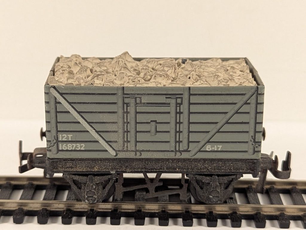 Trix Twin Railways 465168 BR High-Sided stone Wagon OO Gauge
