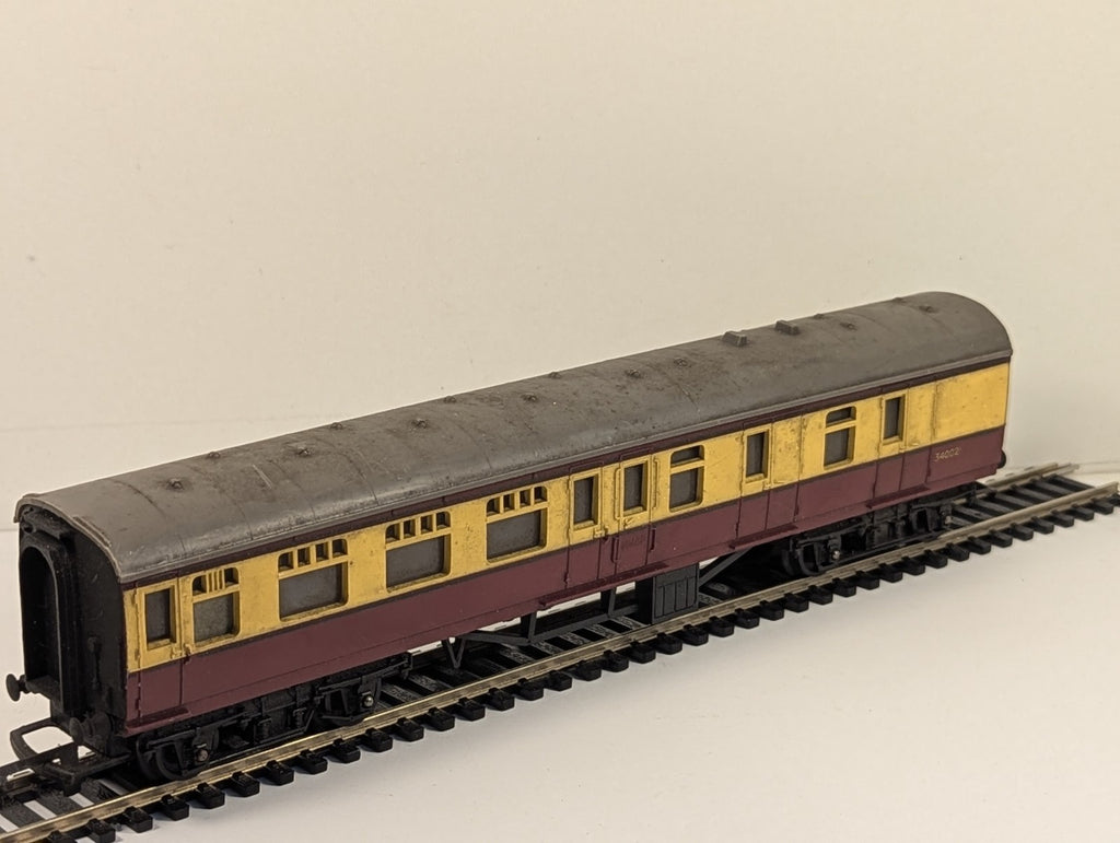 Tri-ang R224 OO Gauge BR Short Brake Second Coach 34002