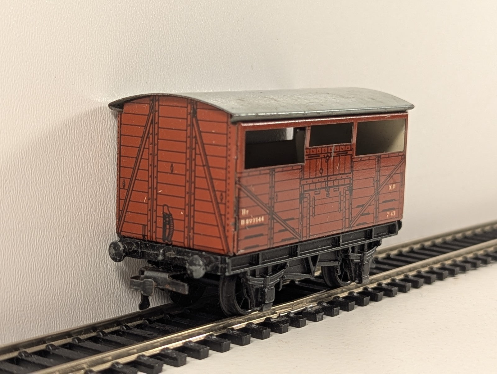Hornby Dublo 32020 OO Gauge BR Brown D1 Cattle Truck - Boxed
