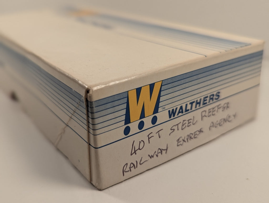 Walthers HO REA Steel Refrigerator Car Kit