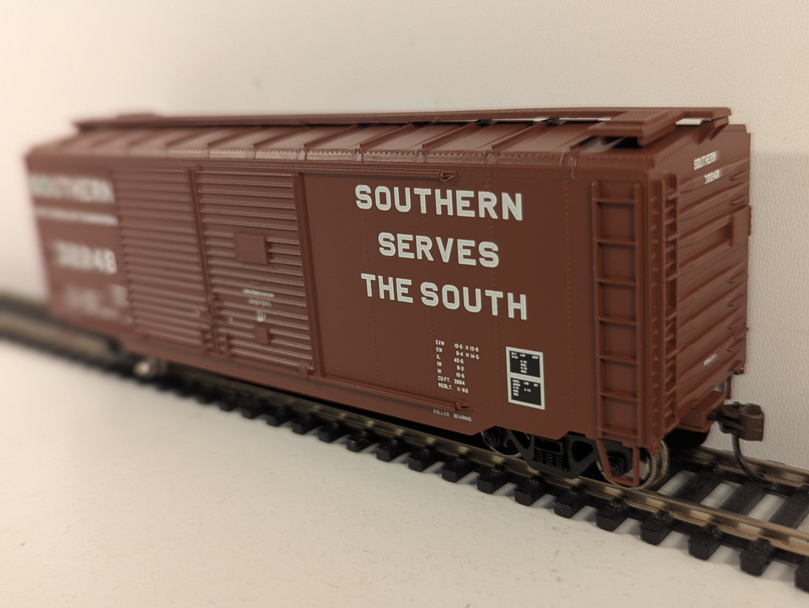 Athearn HO Gauge 40' Southern Railway Box Car
