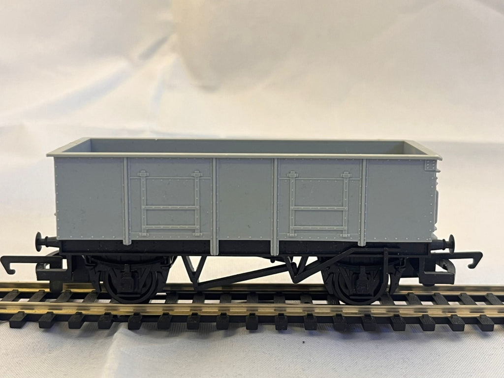 Hornby Large Grey Mineral Wagon