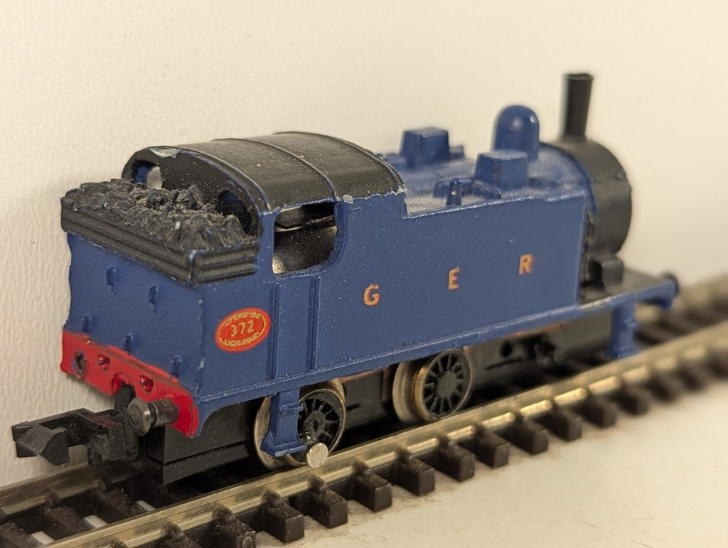 Graham Farish N Gauge GER Blue 0-6-0 Tank Engine Non-Runner