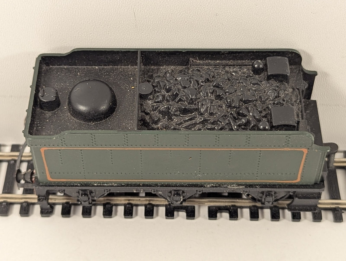 Tri-ang OO Gauge GWR 6-Wheel Tender GWR Green