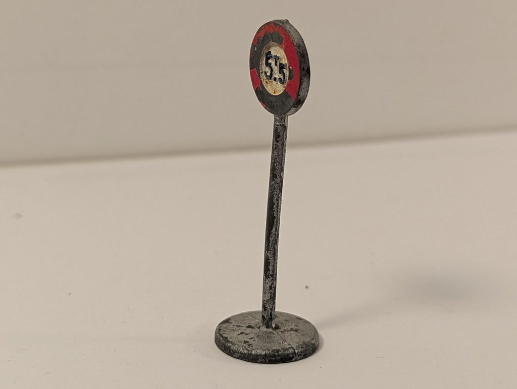 Dinky Toys French Weight Limit 5.5t Road Sign