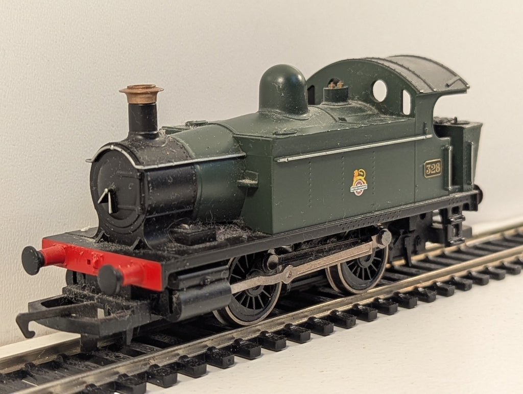 Hornby R2665 OO Gauge Class 101 0-4-0 Industrial Locomotive BR Green