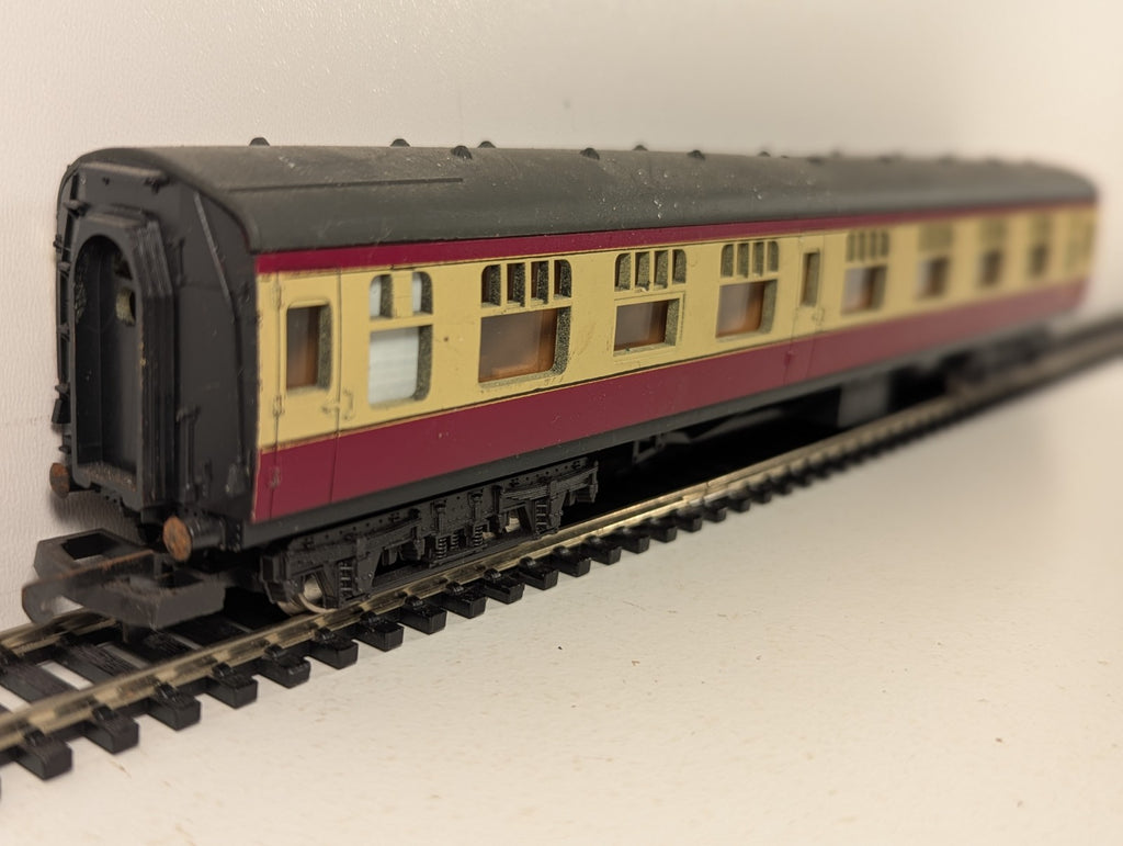 Lima OO Gauge LMS Stanier Corridor First Passenger Coach M34628