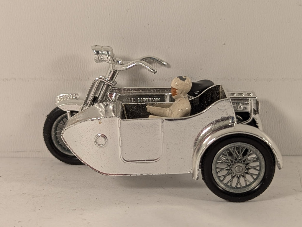 Lesney 1914 Sunbeam Motor Cycle Die-cast Model Chrome Y-8