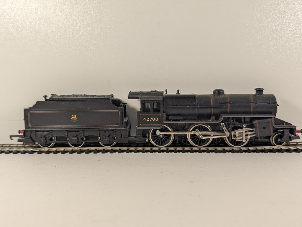 Lima OO Gauge Class 5MT 'Crab' 2-6-0 Locomotive 42700 BR Black (Early Emblem)