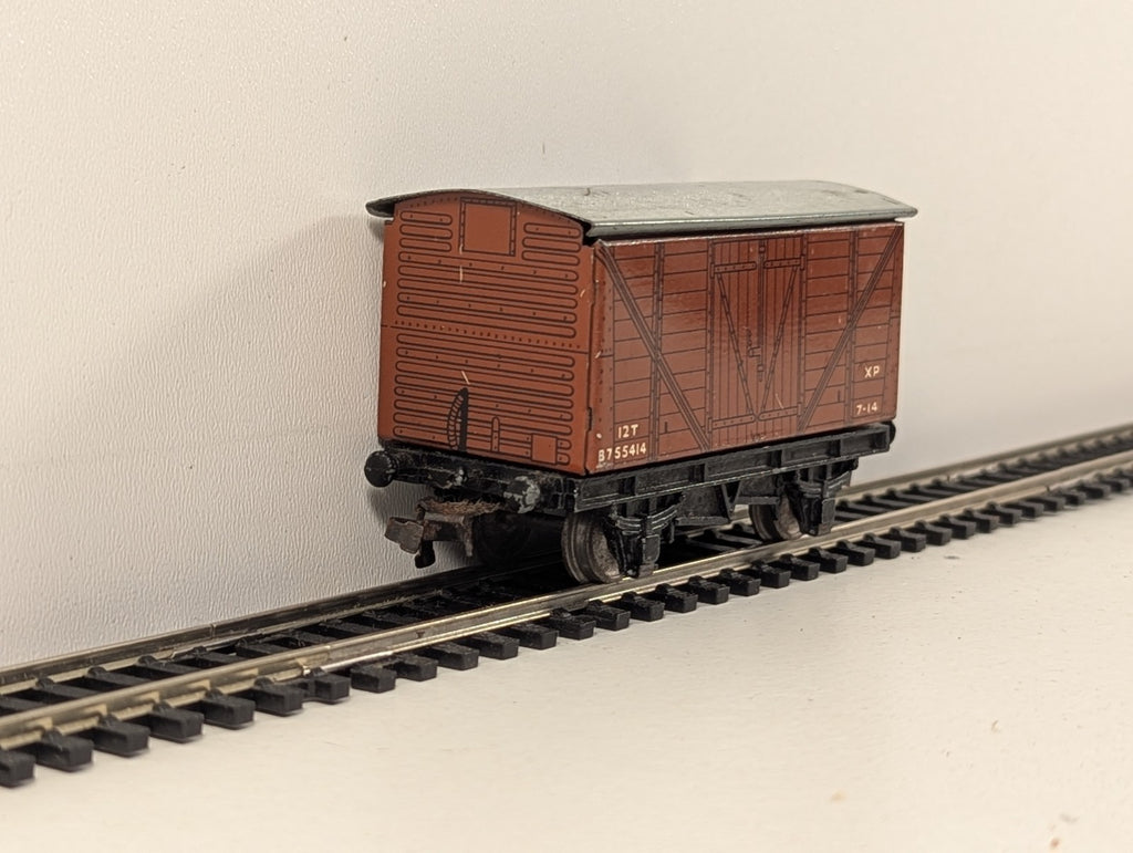 Hornby Dublo OO Gauge 12 Ton Covered Goods Van - Boxed