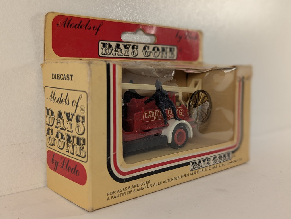Lledo Dennis Fire Engine Diecast Vehicle 6 Cardiff City Fire Service DG12