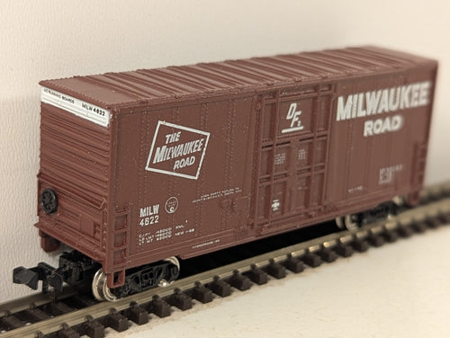 Bachmann N Gauge Milwaukee Road 40ft Hi-Cube Boxcar