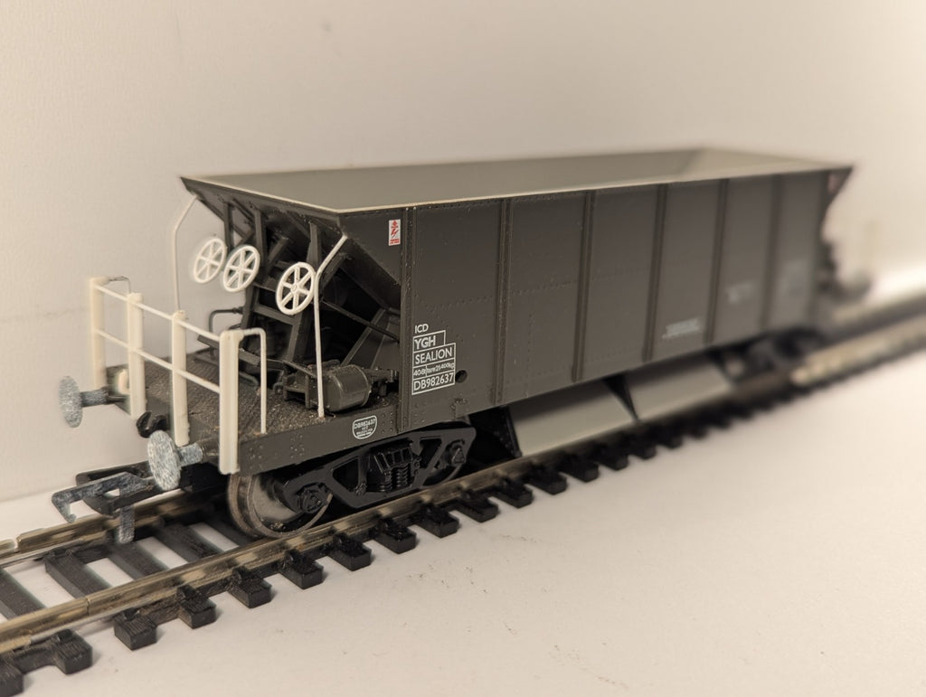 Bachmann OO Gauge YGH Sealion Bogie Ballast Hopper Wagon Goods Wagon DB982637