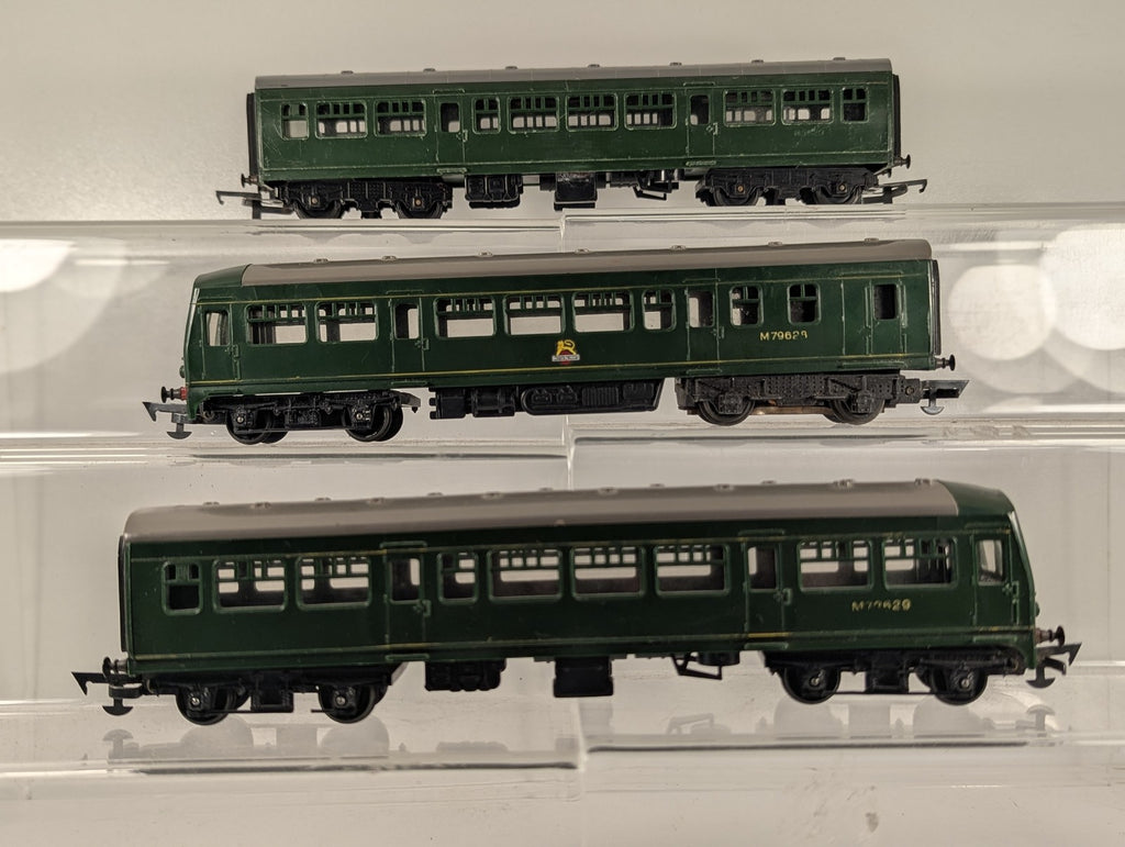 Tri-ang OO Gauge Class 101 Metropolitan-Cammell DMU 3-Car Set