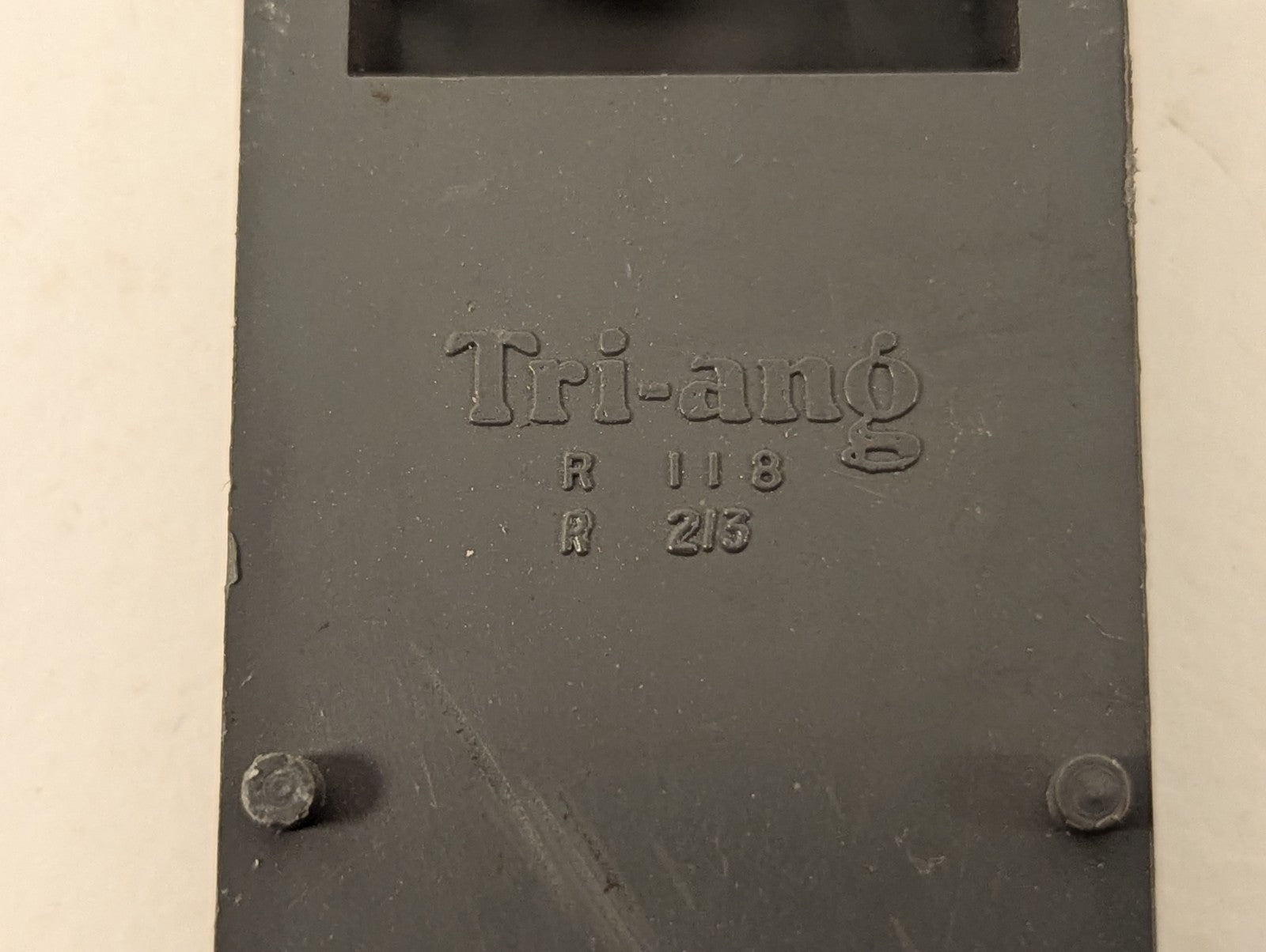 Tri-ang R118 Bogie Well Wagon Goods Wagon 41917 Grey