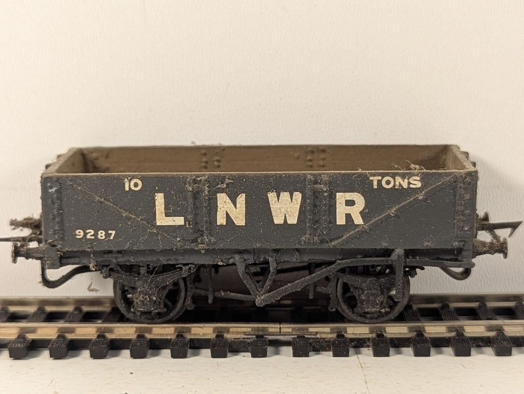 Kitbuilt LNWR 4-Plank Open Wagon 9287 LNWR Grey