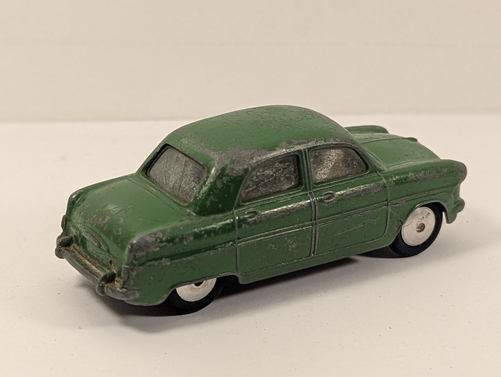 Corgi Toys 200 Ford Consul Saloon 1:43 Scale - Chipped Paint