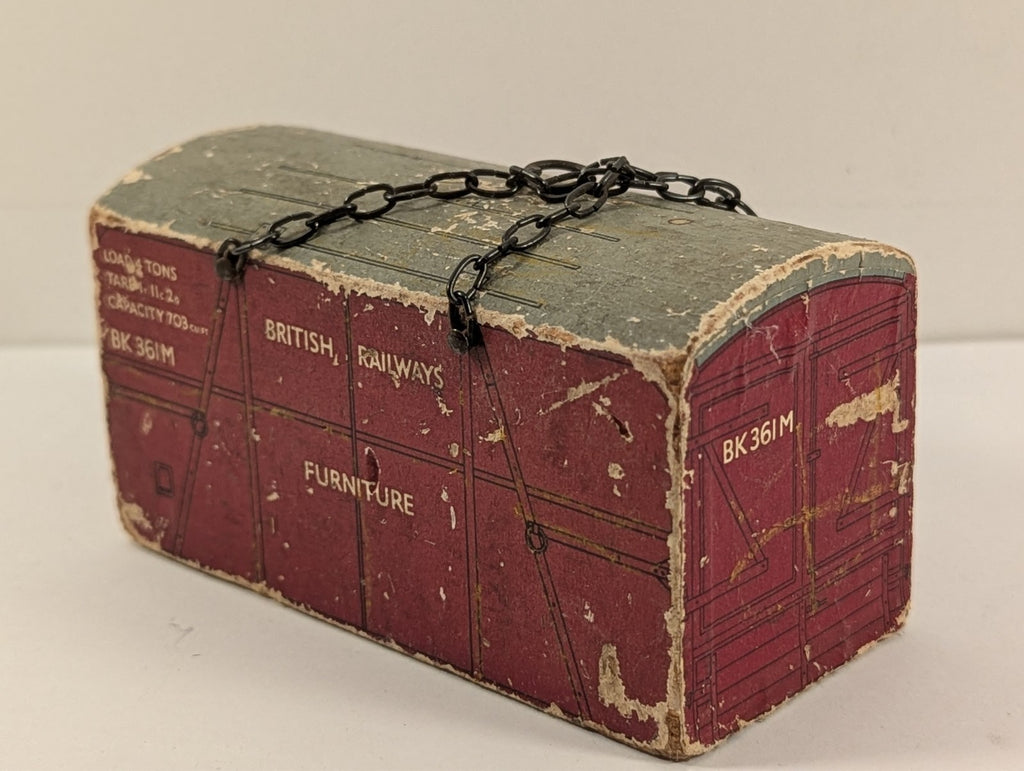 Hornby O Gauge Railway Container - Chipped Paint