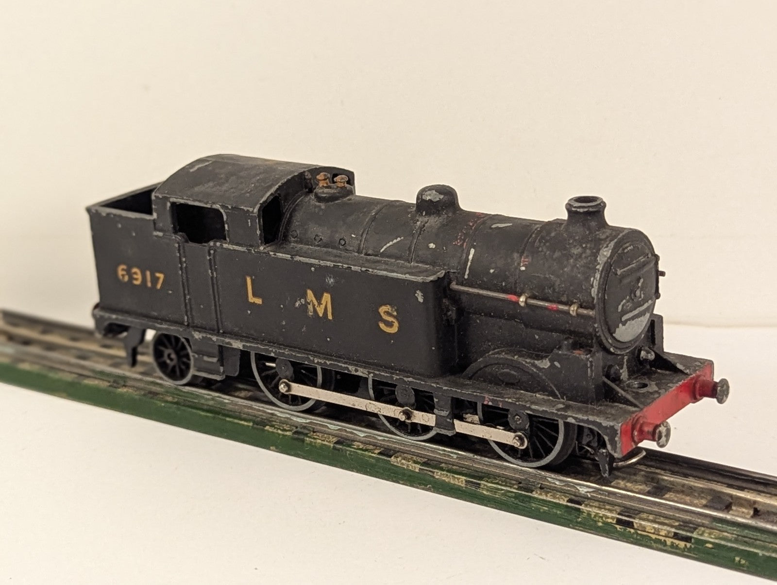 Hornby Dublo EDL7 OO Gauge LMS 0-6-2T Tank Locomotive 6917 Spares
