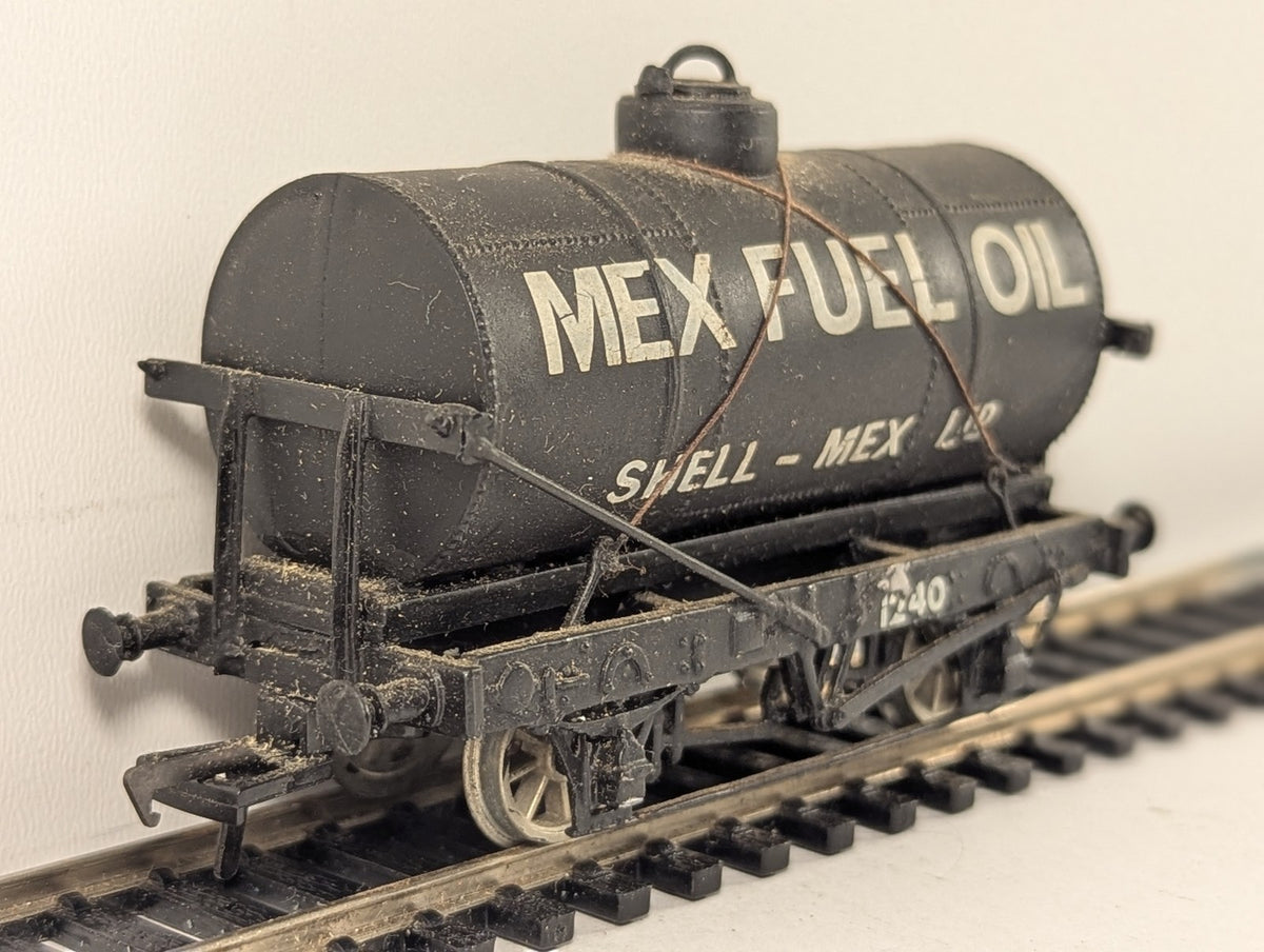 Kitbuilt OO Gauge Shell-Mex Mex Fuel Oil Tank Wagon 1240 Shell-Mex Black R.115