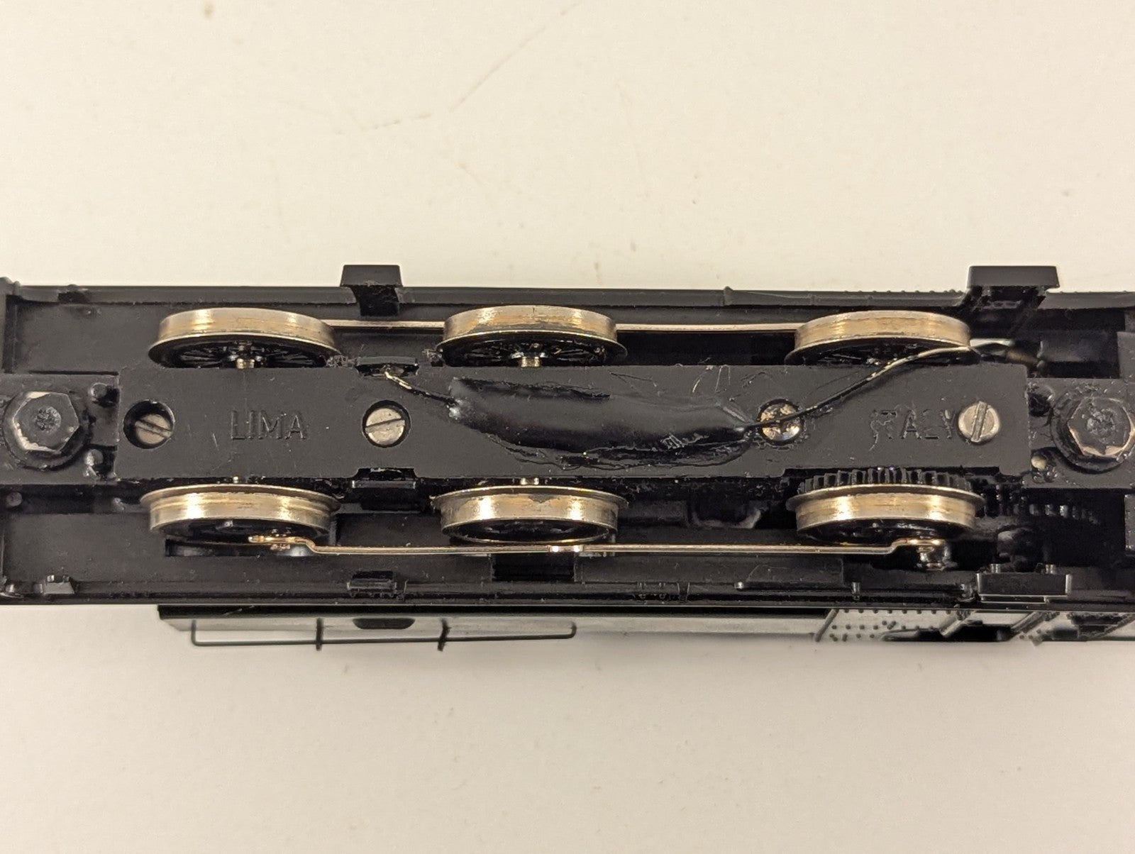 Lima OO Gauge GWR Class 94XX Pannier Tank Locomotive