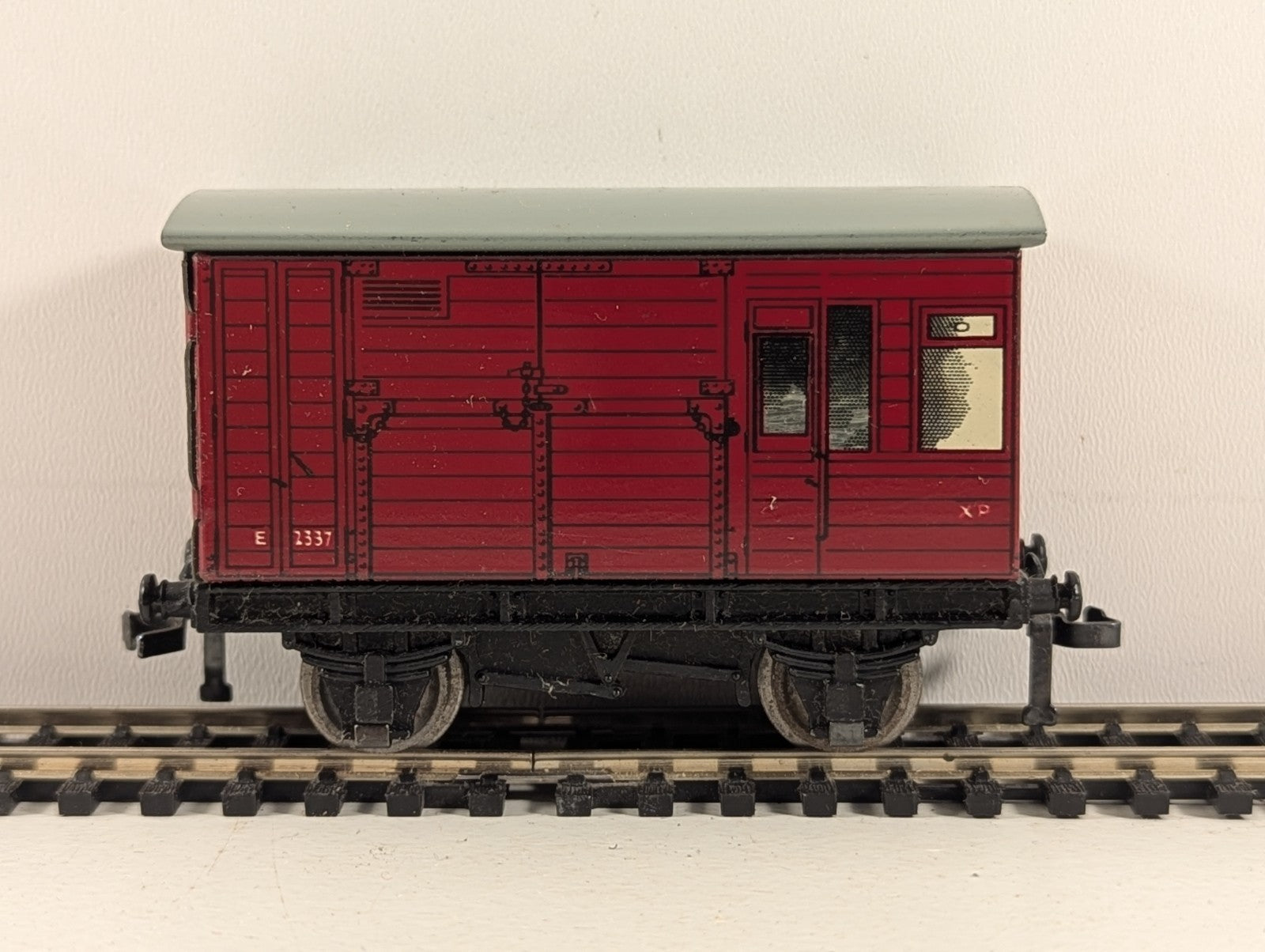 Hornby Dublo 32060 OO Gauge BR Red D1 Horse Box - Boxed