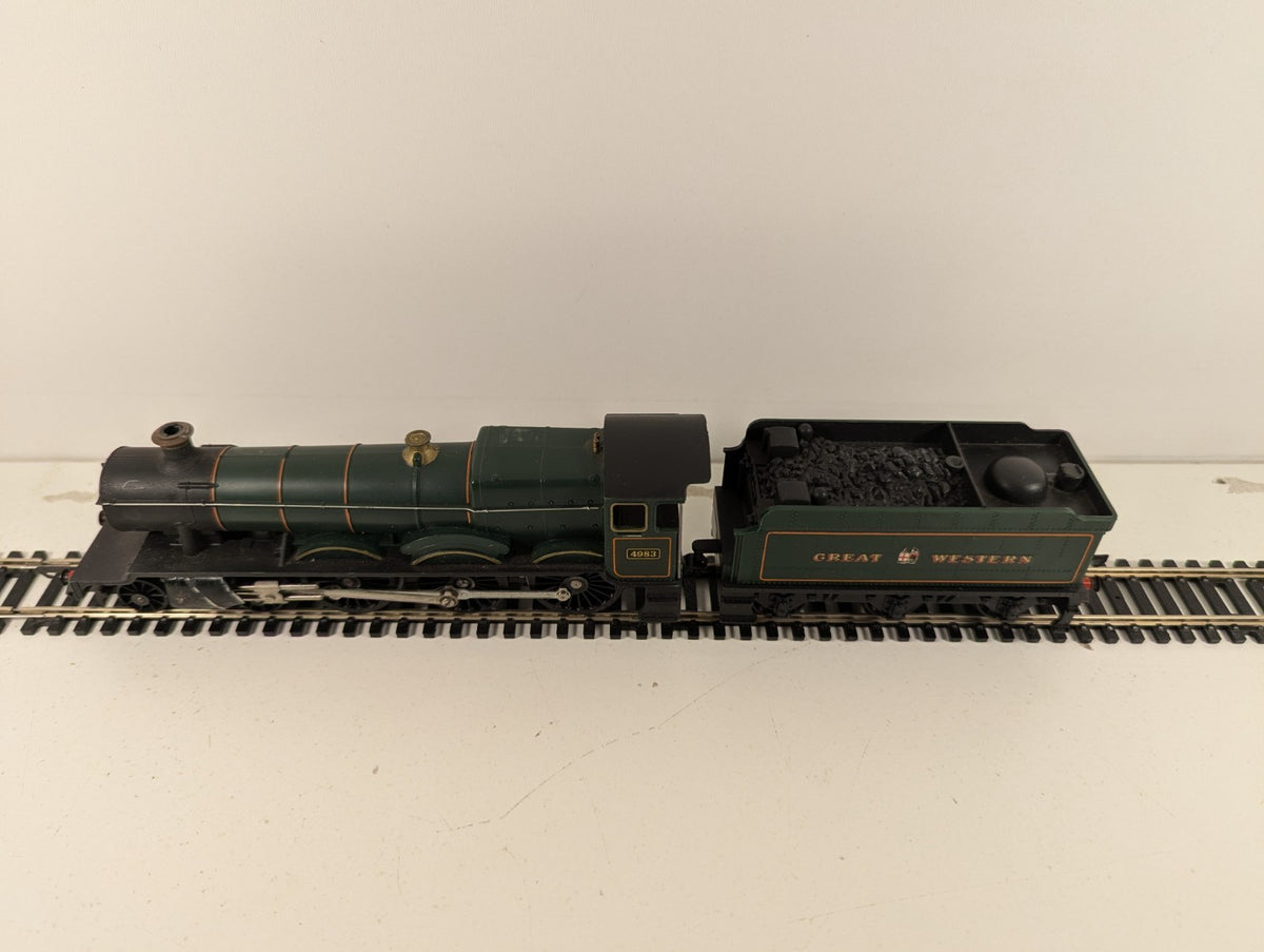 Tri-ang Hornby GWR Hall Class GWR Lined Green