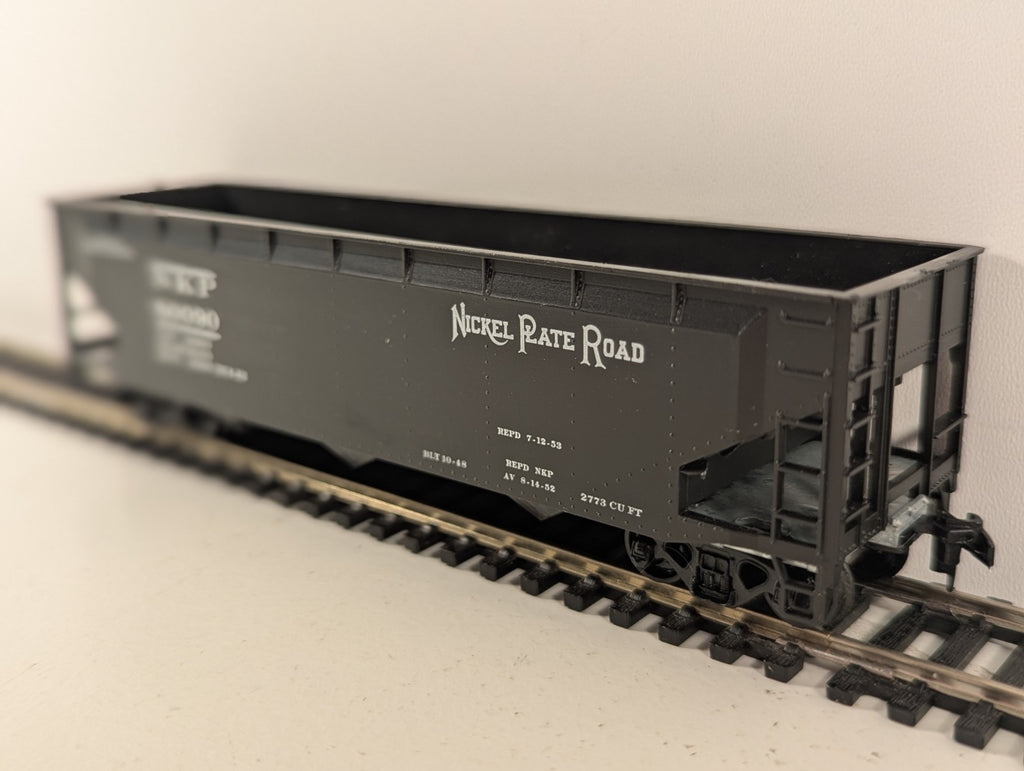 Athearn HO Gauge Nickel Plate Road 3-Bay Hopper Wagon