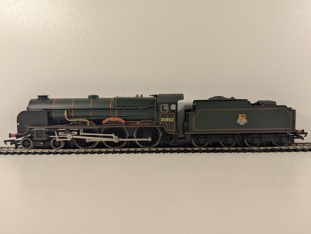Bachmann OO Gauge Lord Nelson Class 4-6-0 30852 'Sir Walter Raleigh