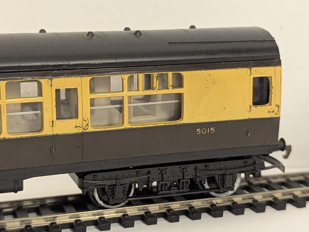 Hornby OO Gauge GWR Collett Composite Coach Passenger Coach 5015